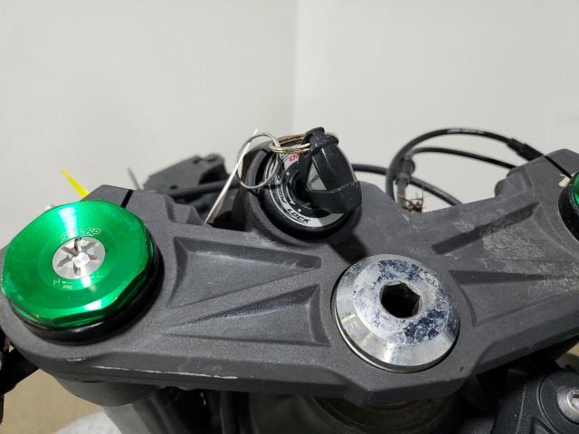 2017 KAWASAKI ZX636 E JKBZXJE19HA025162