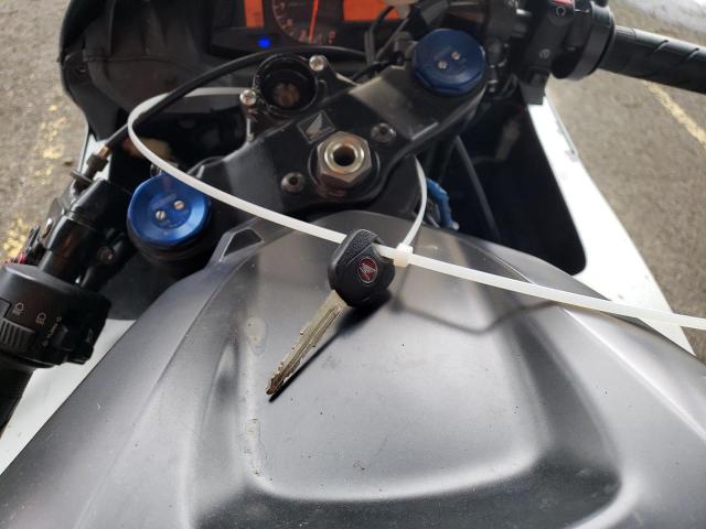 2019 HONDA CBR600 RR JH2PC40J5KK500143