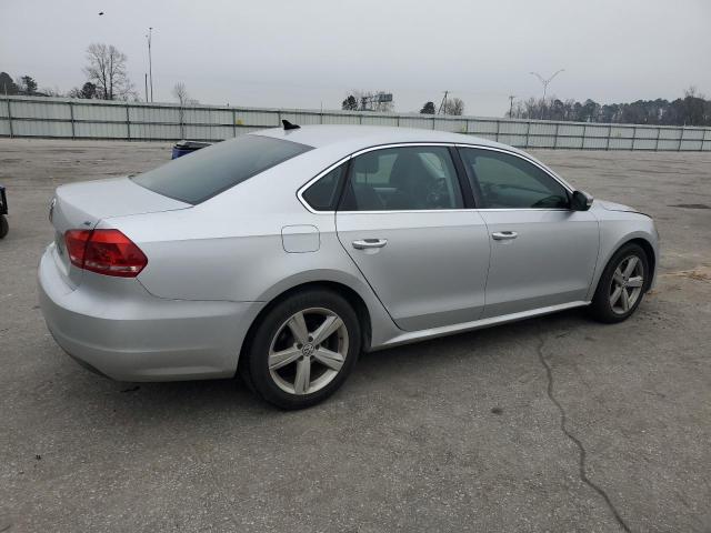 Vin: 1vwbp7a33dc123895, lot: 49166935, volkswagen passat se 20133
