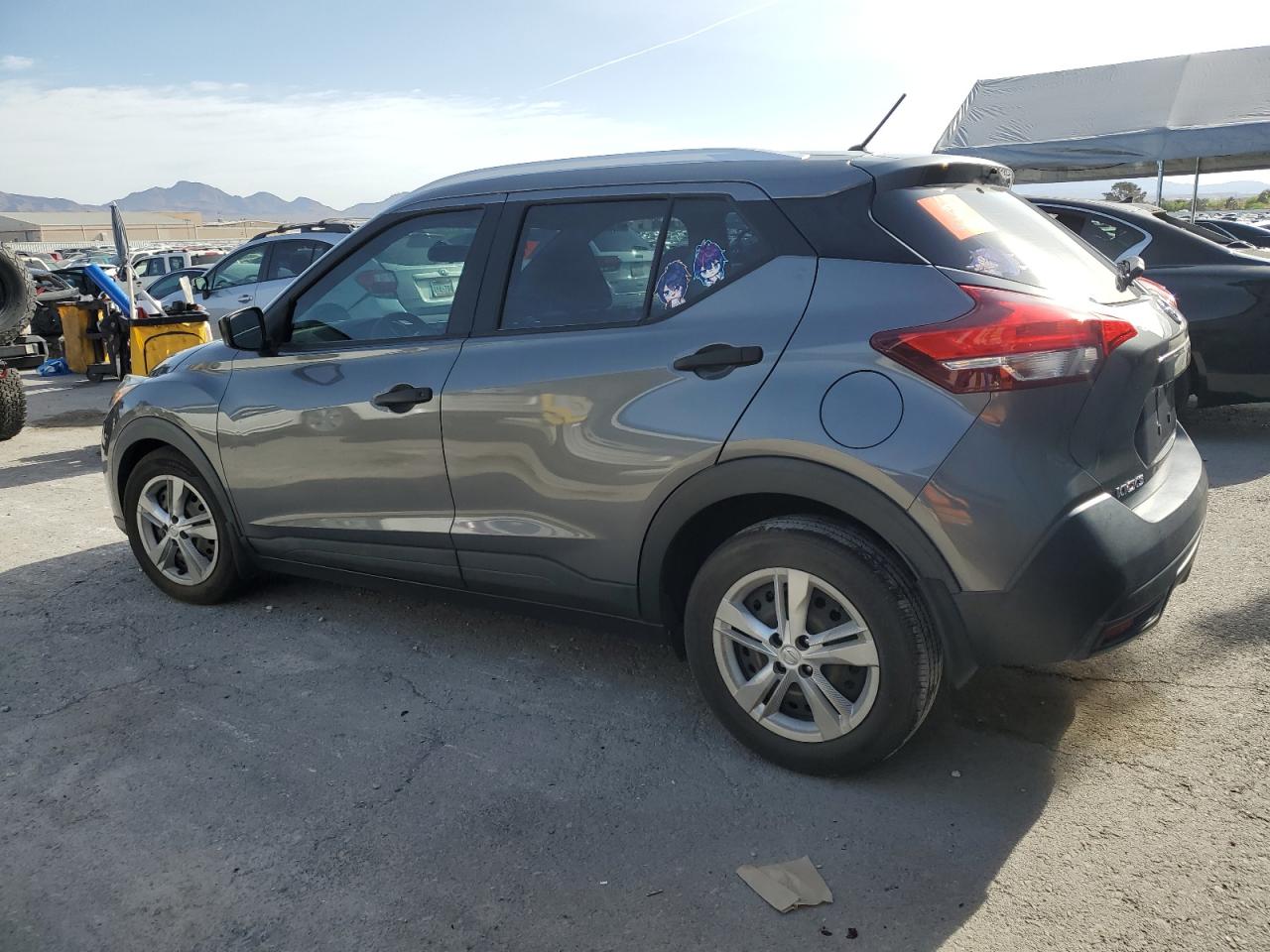 NISSAN KICKS S