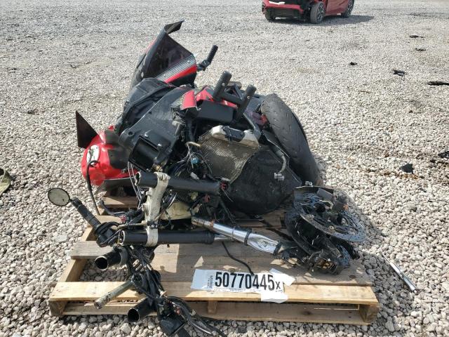 YAMAHA YZFR1 C 2019 black  gas JYARN39Y6KA001861 photo #3