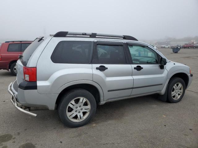 MITSUBISHI ENDEAVOR 2004 silver  gas 4A4MN21S94E037547 photo #4