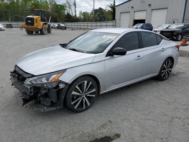 NISSAN ALTIMA SR
