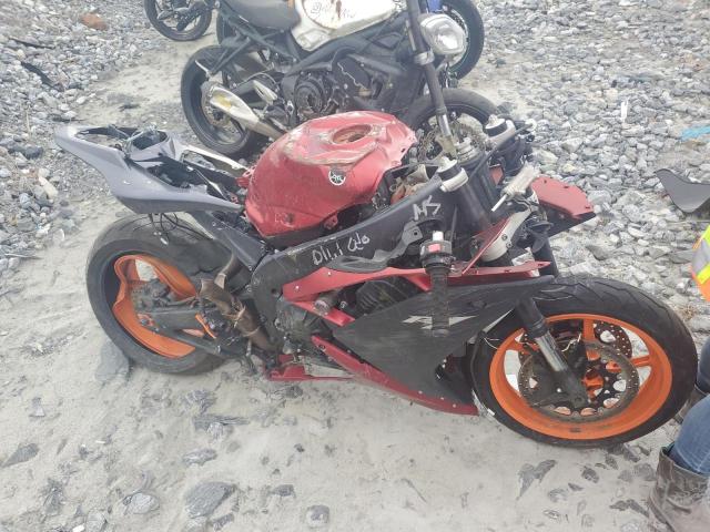 YAMAHA YZFR1