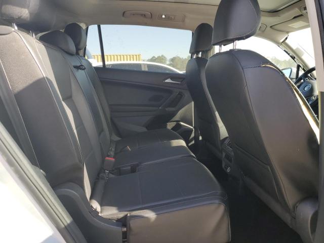 2018 VOLKSWAGEN TIGUAN SE - 3VV3B7AX0JM014461