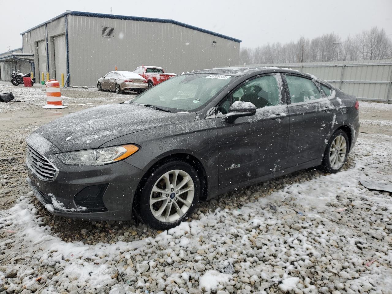  Salvage Ford Fusion