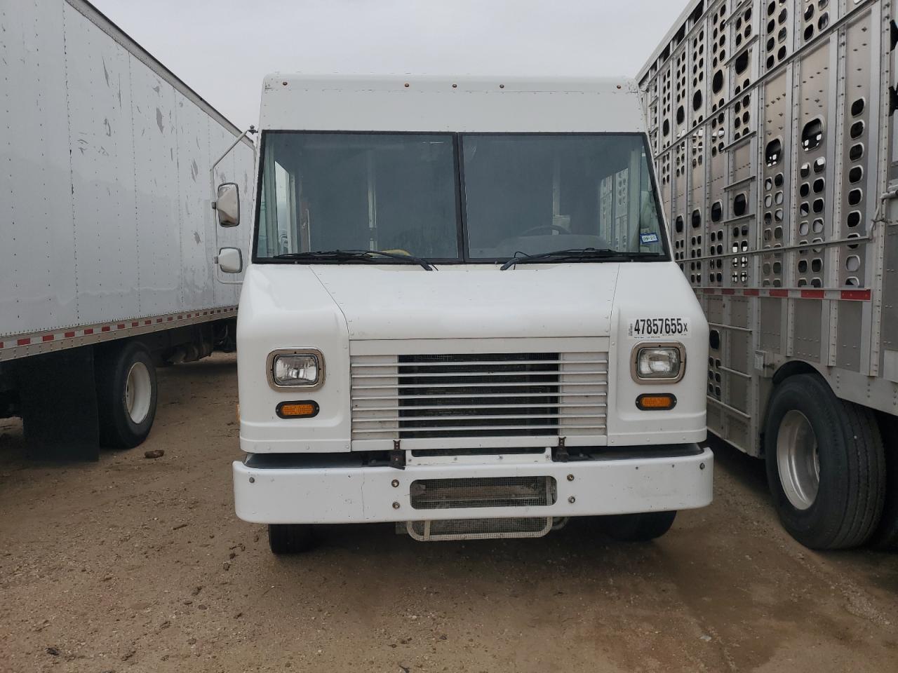 Ford F59 2013
