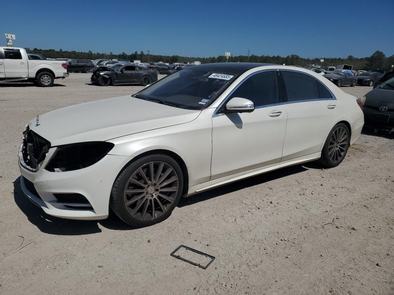 MERCEDES-BENZ S-CLASS 550