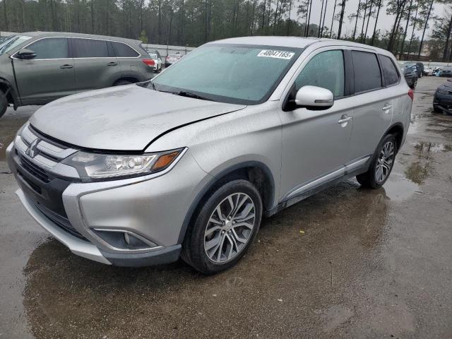 MITSUBISHI OUTLANDER SE