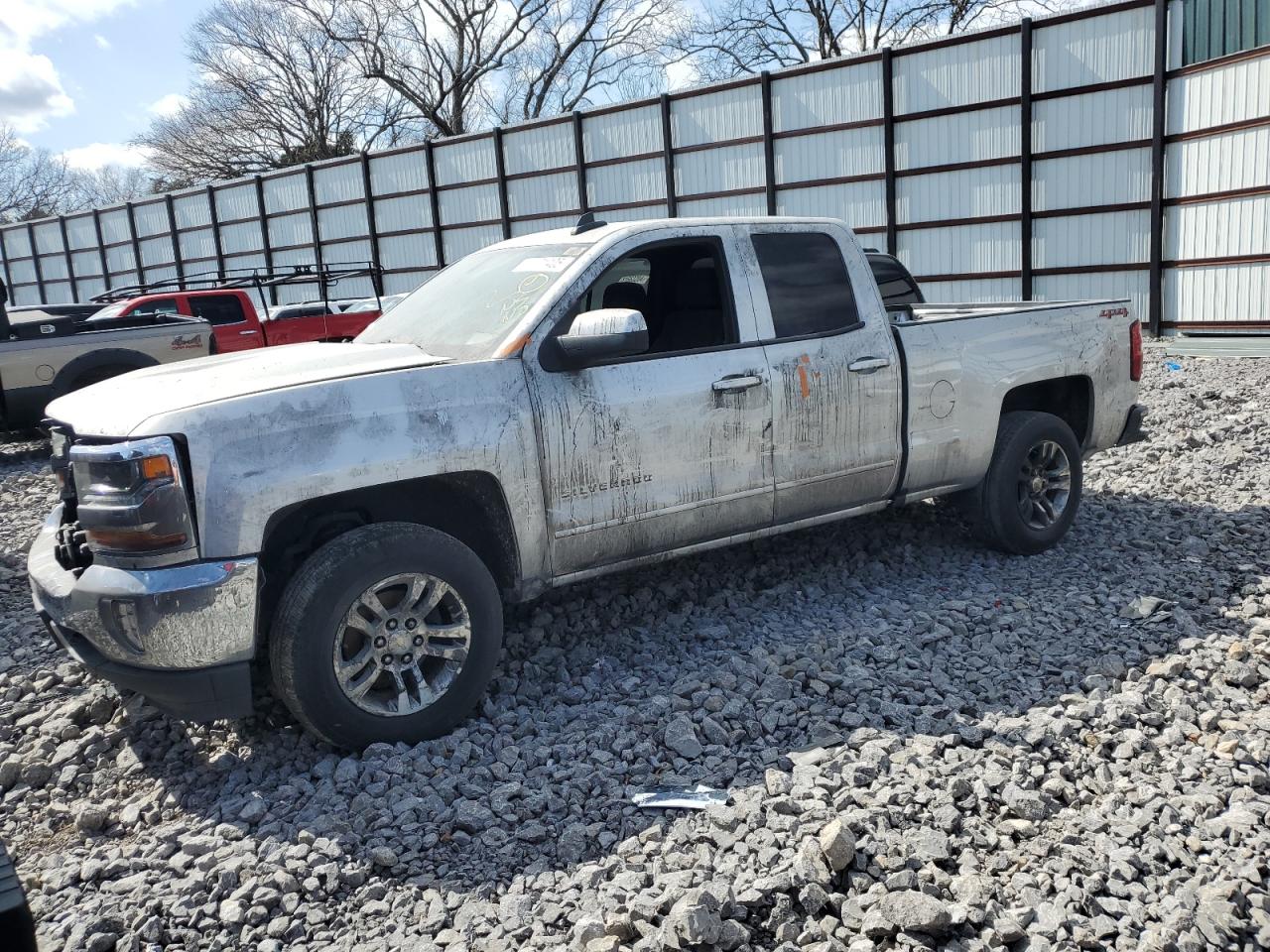 CHEVROLET SILVERADO K1500 LT