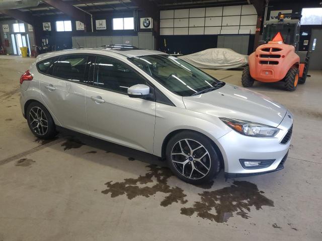 Vin: 1fadp3m2xhl305449, lot: 50340955, ford focus sel 20174