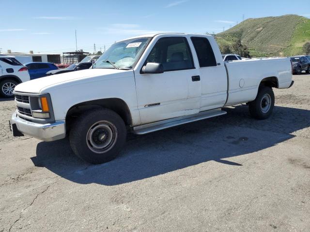 CHEVROLET GMT-400 C2 1996 white club cab gas 1GCGC29RXTE267110 photo #1