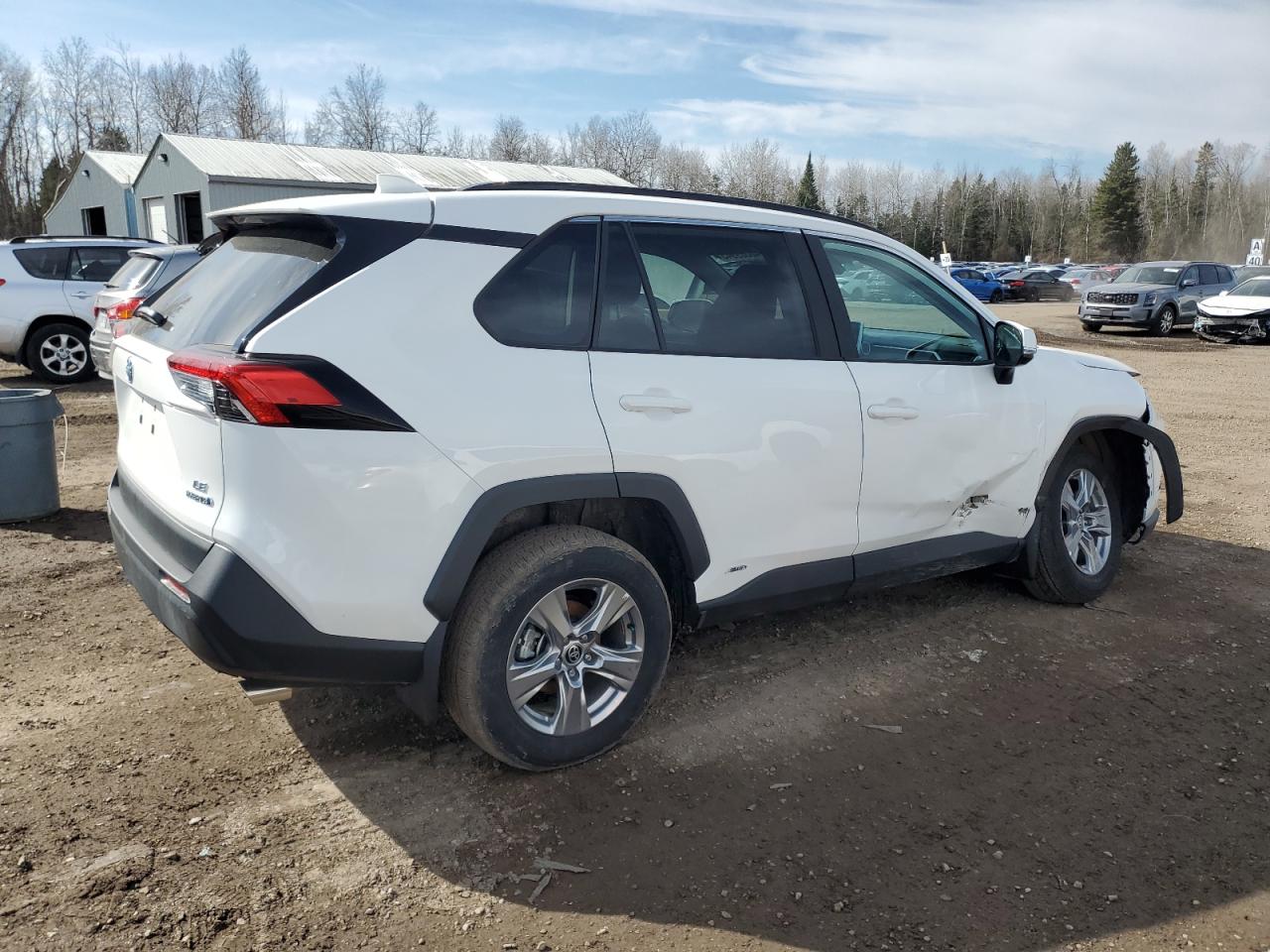 TOYOTA RAV4 LE