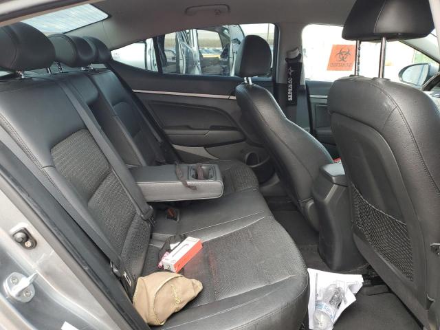 2017 HYUNDAI ELANTRA SE - KMHD84LF5HU151191