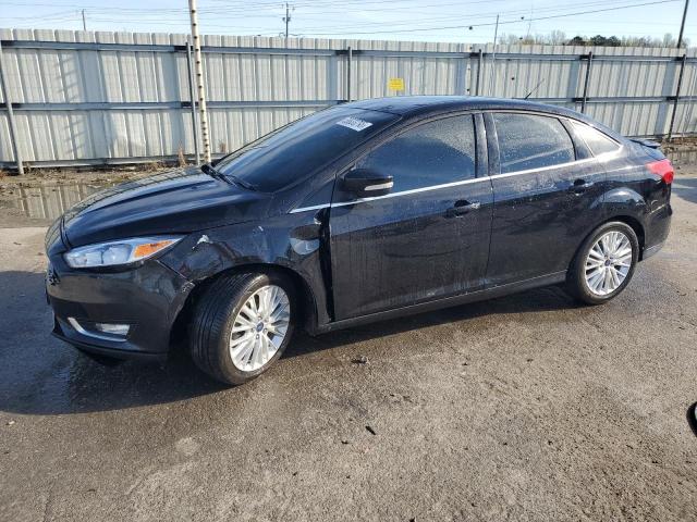 FORD FOCUS TITANIUM