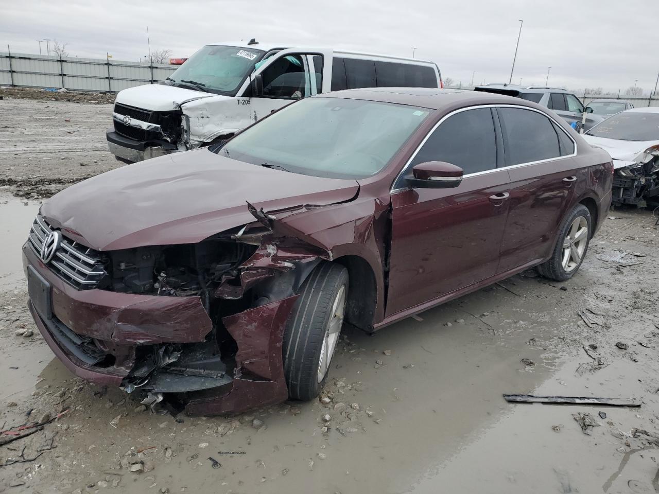 VOLKSWAGEN PASSAT SE