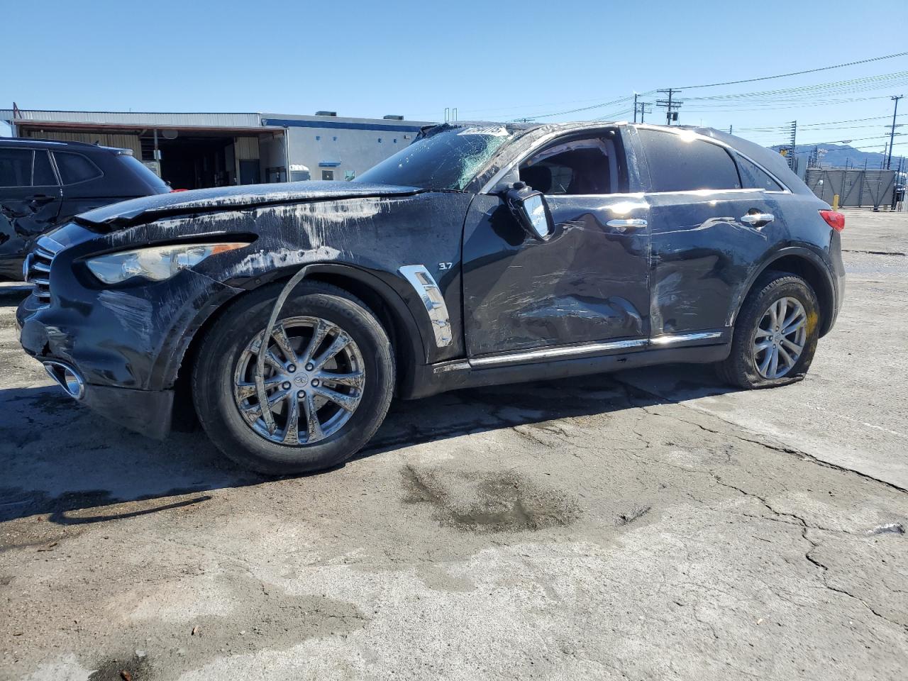INFINITI QX70