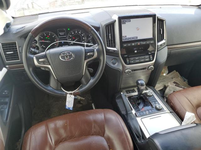 2018 TOYOTA LAND CRUIS JTMCY7AJ0J4072736