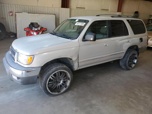 TOYOTA 4RUNNER SR