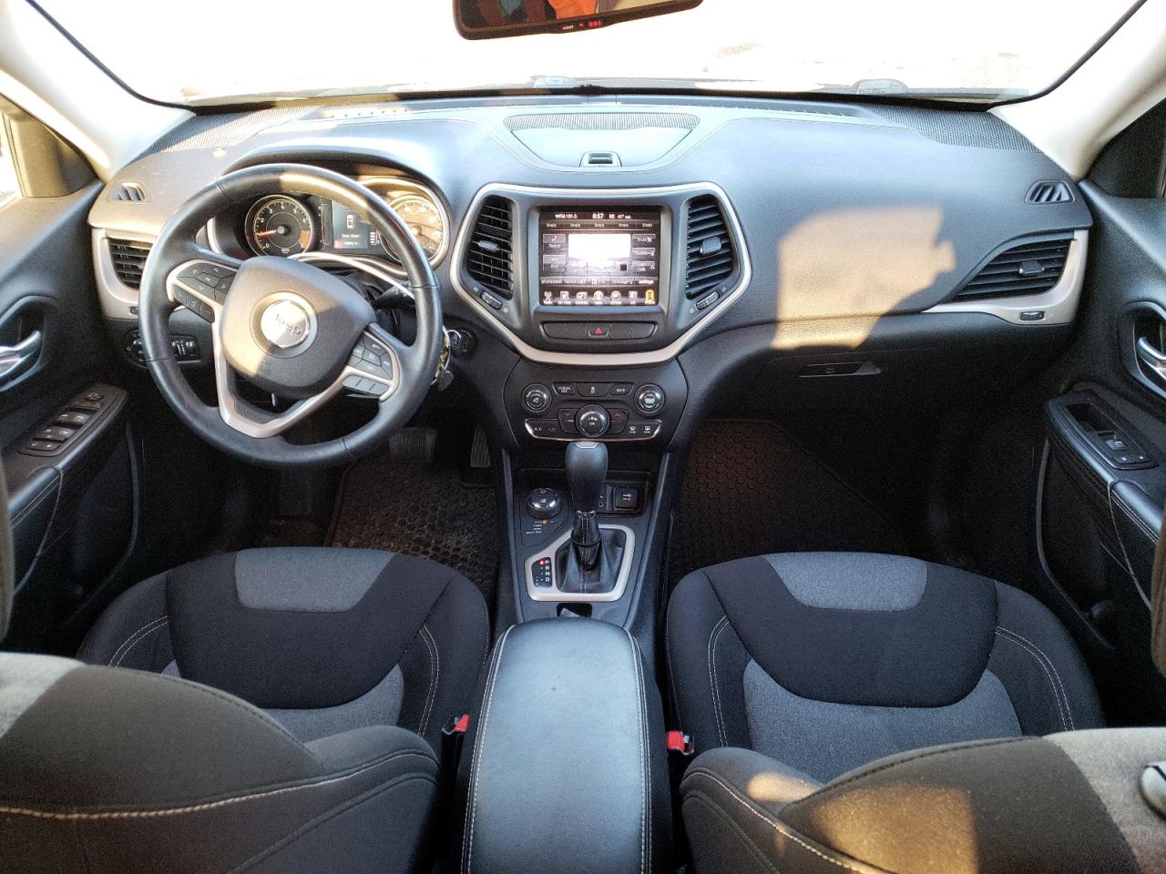 JEEP GRAND CHEROKEE LATITUDE