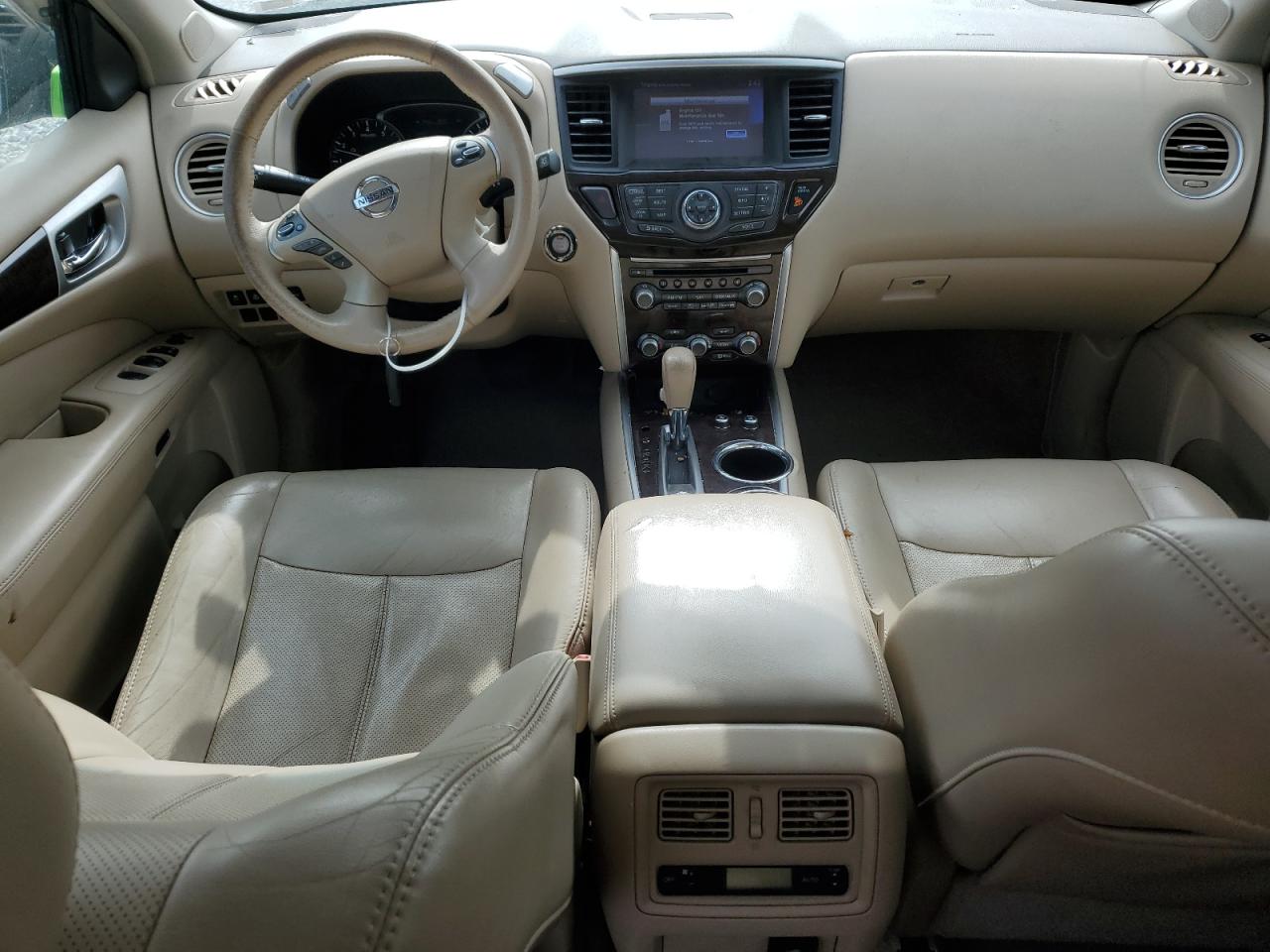 Nissan Pathfinder 2013