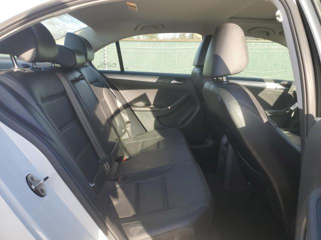 2017 VOLKSWAGEN JETTA SE - 3VWDB7AJ1HM217834