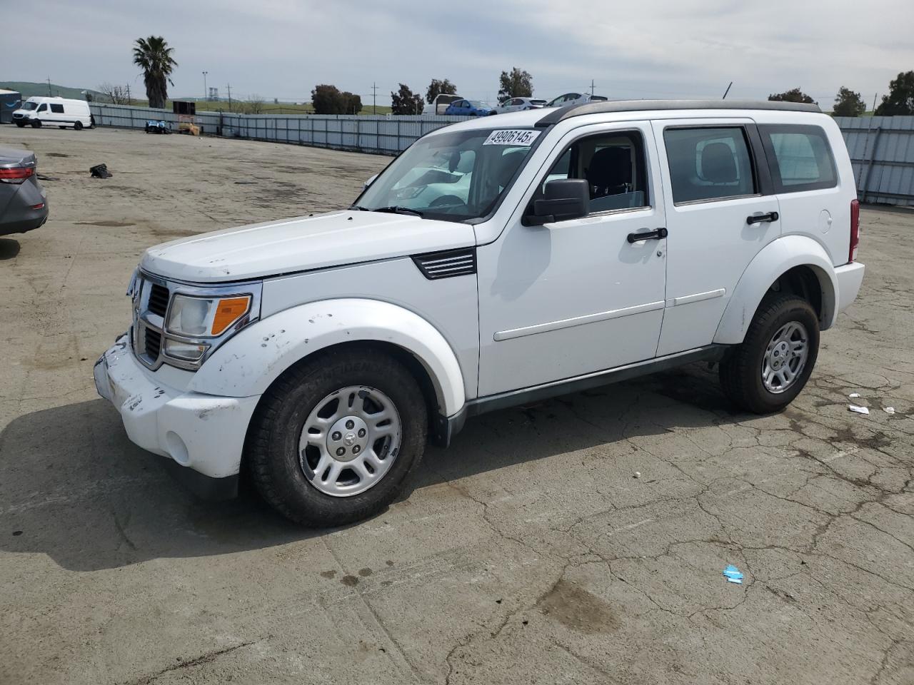 DODGE NITRO SE