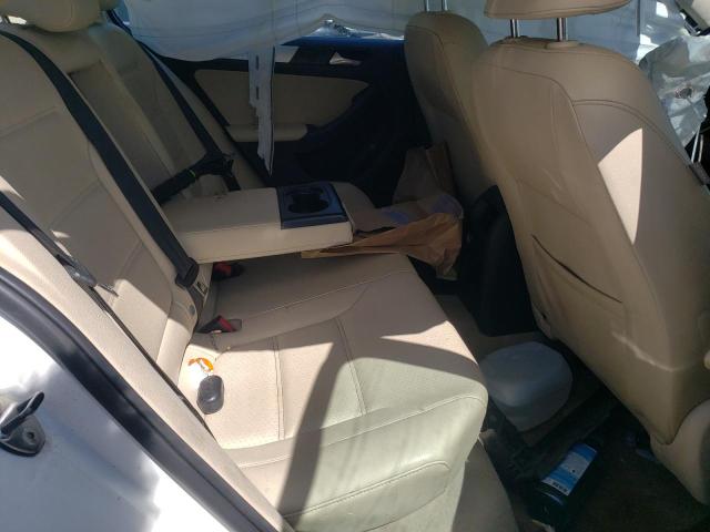 2013 VOLKSWAGEN JETTA SE - 3VWDP7AJ9DM257798