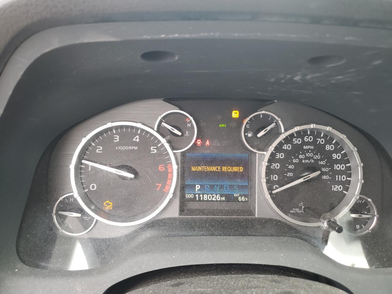 TOYOTA TUNDRA CREWMAX SR5