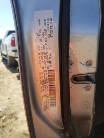 1C4PJLCB8KD307647 Jeep Cherokee Latitude