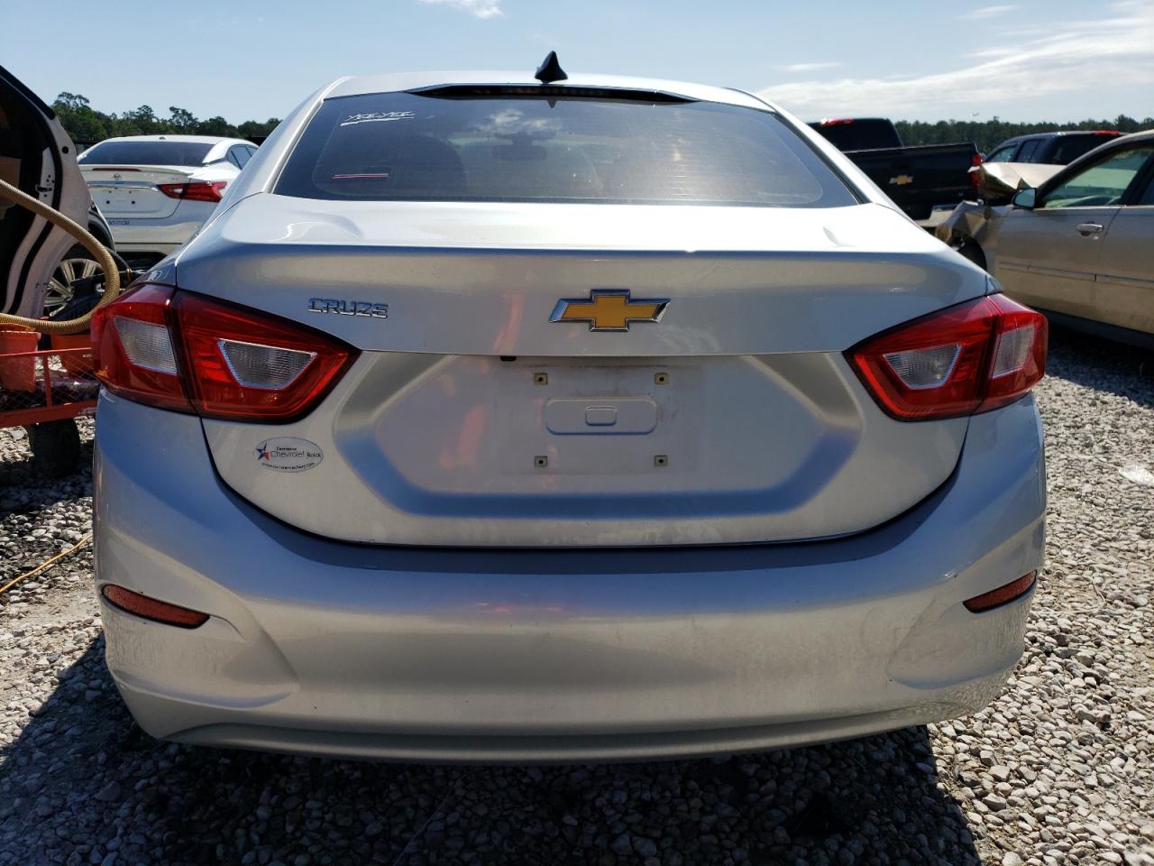 1G1BC5SMXJ7169845 CHEVROLET CRUZE 2018