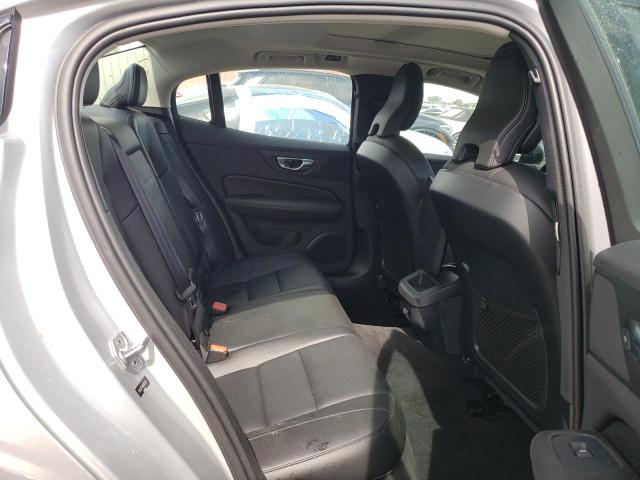 2022 VOLVO S60 B5 MOM - 7JRL12FZ4NG155372
