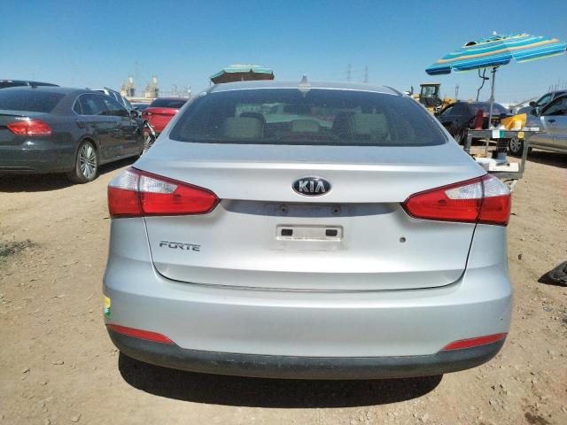 KNAFK4A6XF5391634 KIA FORTE LX
