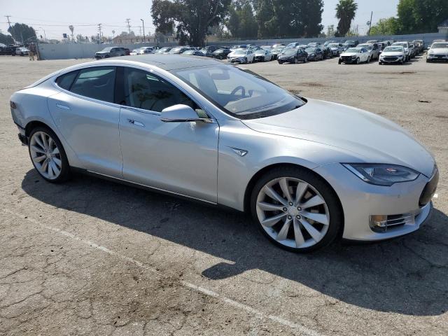 5YJSA1H15EFP46686 Tesla MODEL S