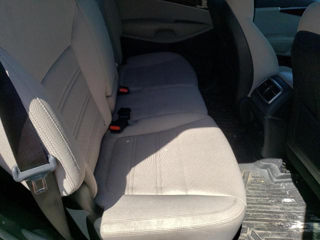 5XYPGDA57GG107983 KIA SORENTO LX