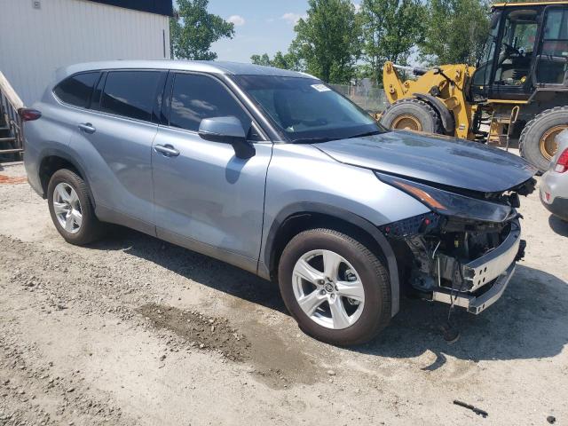 VIN 5TDZZRAH6NS137888 2022 Toyota Highlander, L no.4