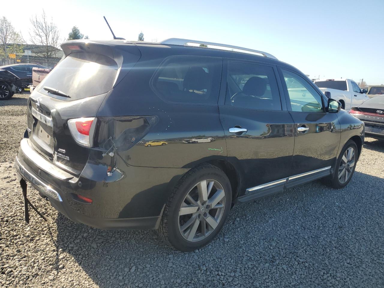 5N1AR2MM0GC618815 NISSAN PATHFINDER 2016
