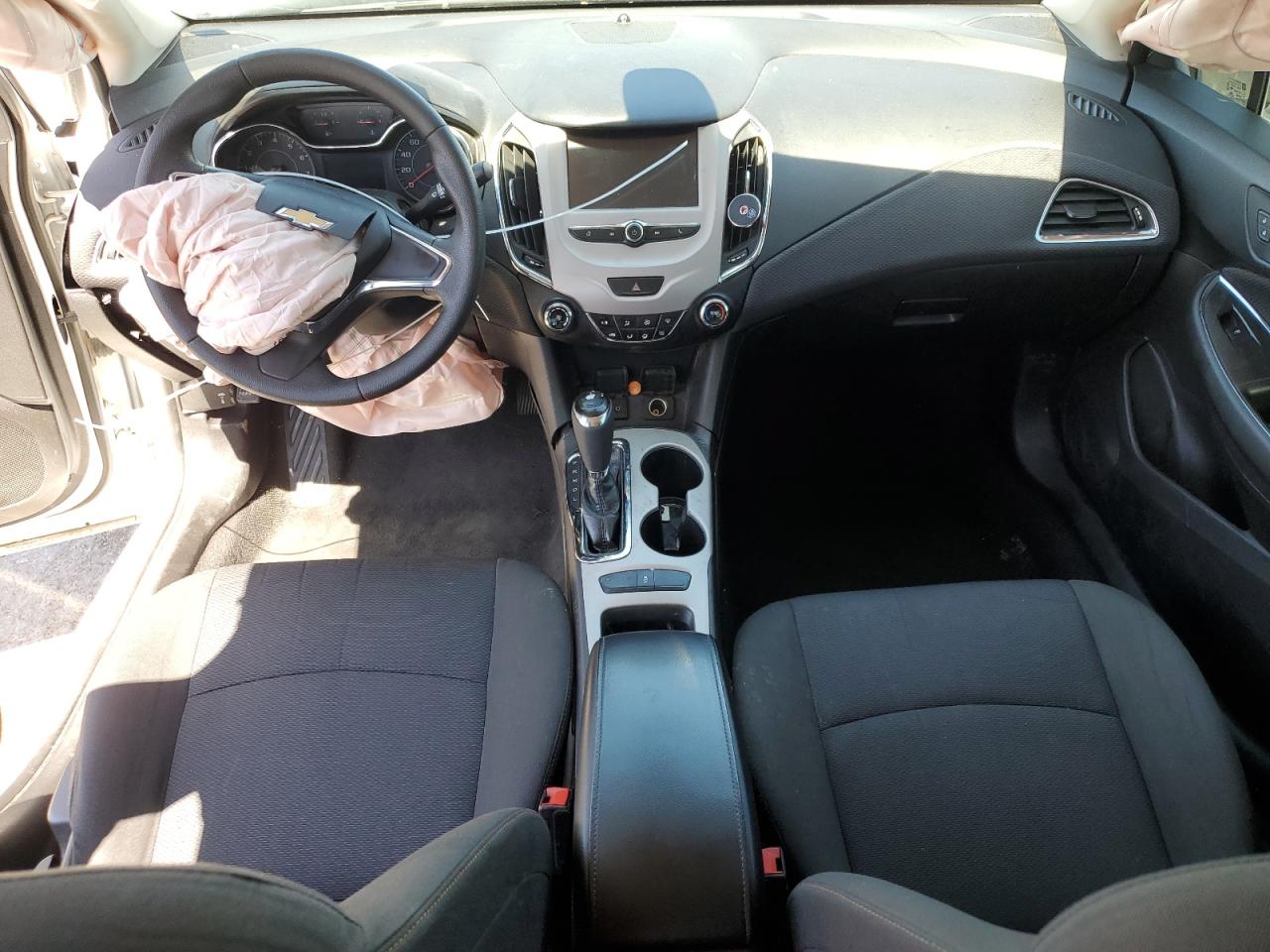 1G1BC5SM9J7190346 CHEVROLET CRUZE 2018