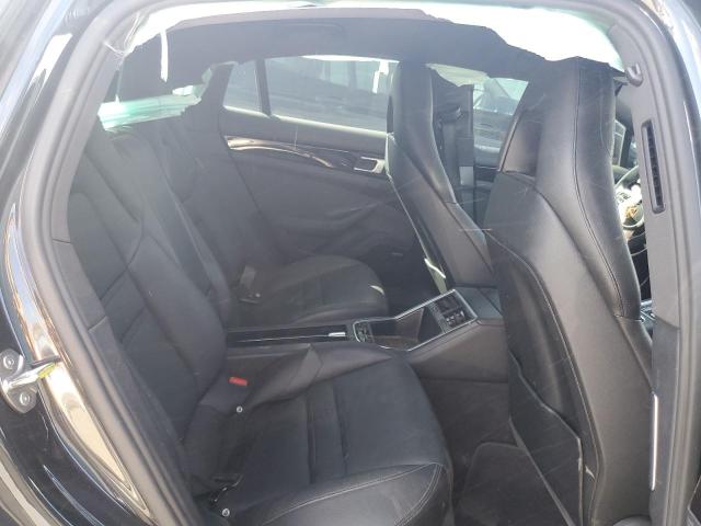 WP0AA2A76JL109782 Porsche PANAMERA 4