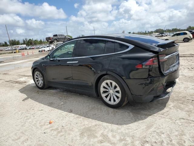 5YJXCAE22LF286476 Tesla Model X  2