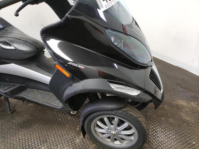 2010 PIAGGIO MP3 250 ZAPM479M4A5004267