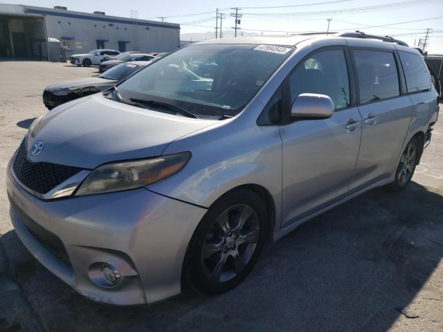 2016 Toyota Sienna SE