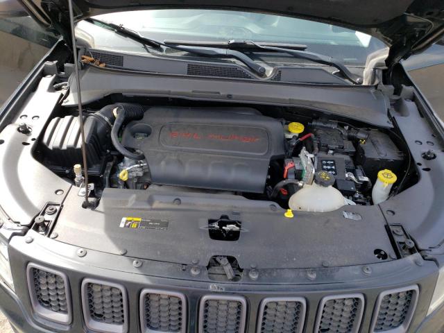 3C4NJDDBXJT230249 Jeep Compass Trailhawk
