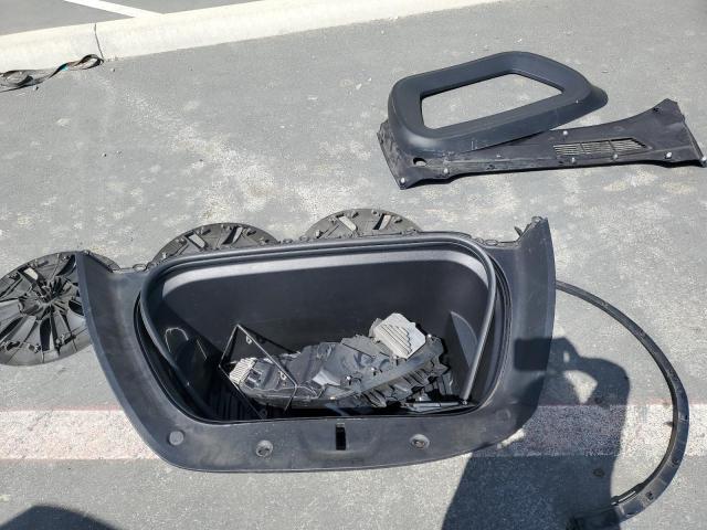 5YJYGDEE6LF014176 Tesla Model Y