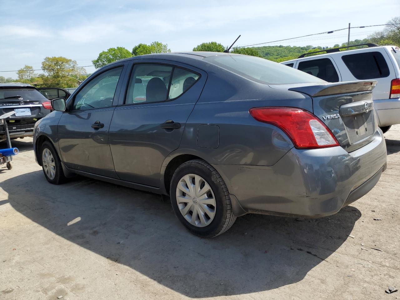 3N1CN7AP2HL832105 NISSAN VERSA 2017