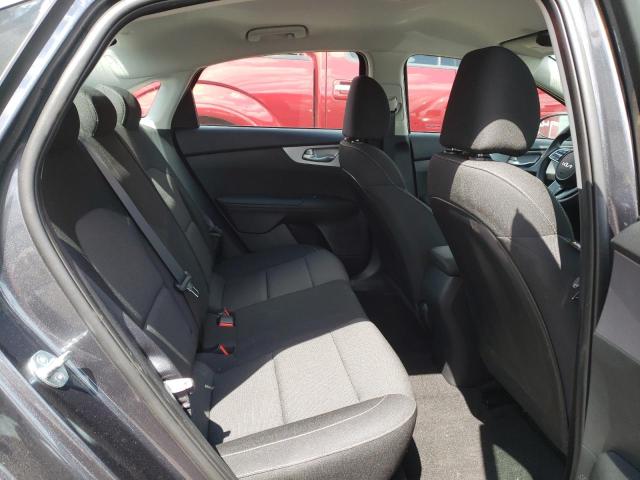 3KPF24AD6PE608779 KIA FORTE LX