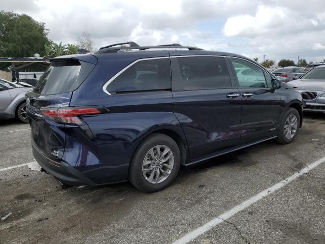 5TDJRKEC3MS057420 Toyota SIENNA XLE