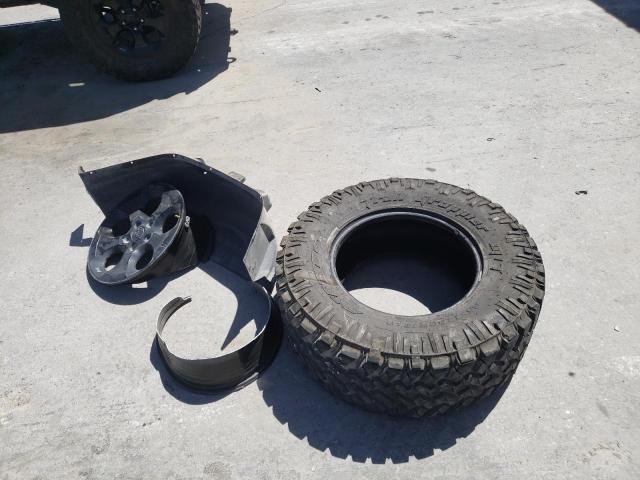1C4BJWEG8FL676542 Jeep Wrangler Unlimited Sahara