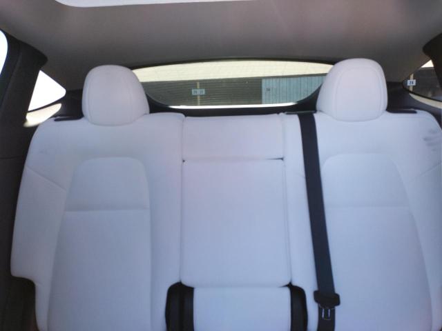 7SAYGDEF7NF405559 Tesla Model Y