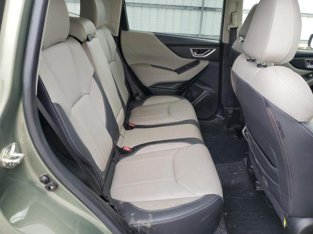 JF2SKAUC8KH524726 Subaru Forester Limited